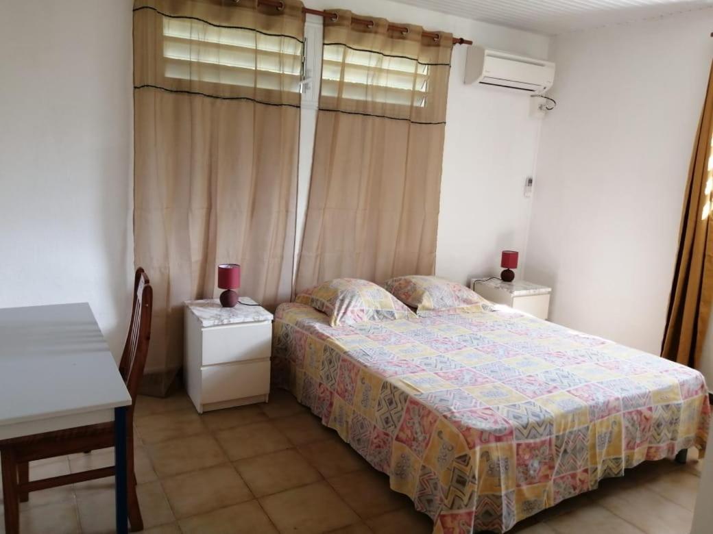 Bas De Villa Aka Cecette Petit-Bourg Ngoại thất bức ảnh